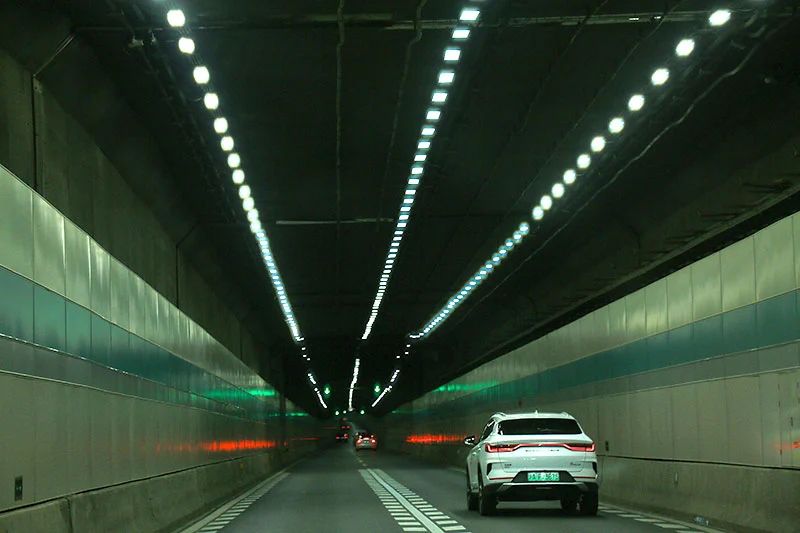 新聞聯(lián)播報道,北橫通道通車,三思助力,上海,東西大動脈,全線貫通