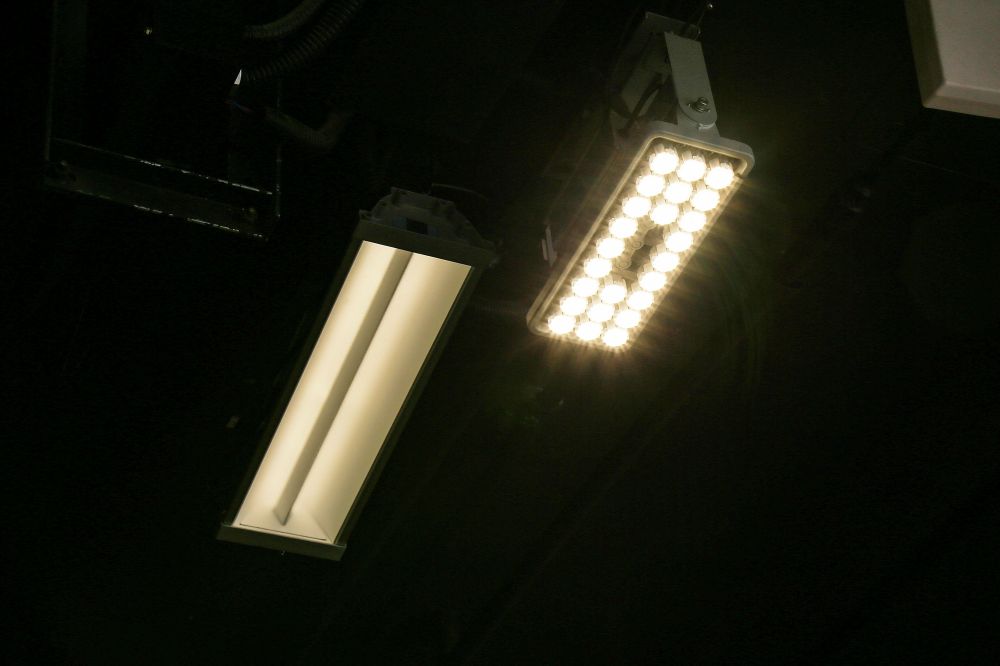 點亮,上海,東西大通道,全國至少,2500條隧道,跟閔行,這家企業,相關